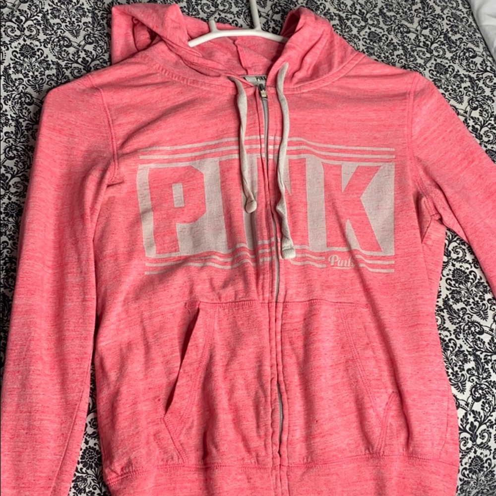 Pink vs pink jacket.